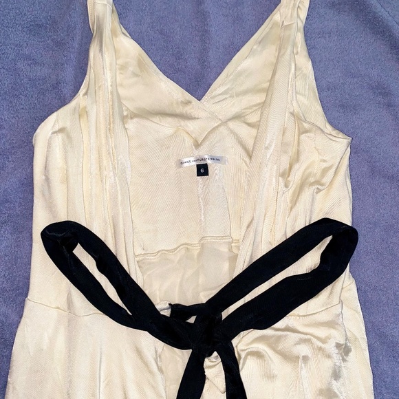 Diane Von Furstenberg Cream Wrap Dress - Picture 6 of 6